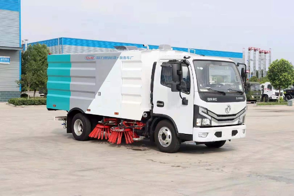 國(guó)六小多利卡5噸（1.5水/4塵）掃路車(chē)